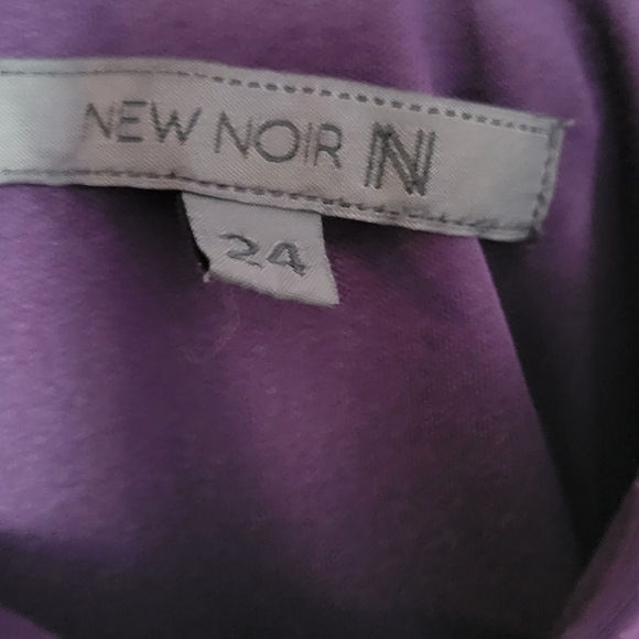 Dress - Picture 3 of 3